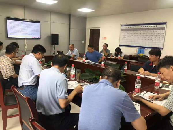 集團公司總工程師到建材公司調(diào)研 集團公司總工程師到建材公司調(diào)研