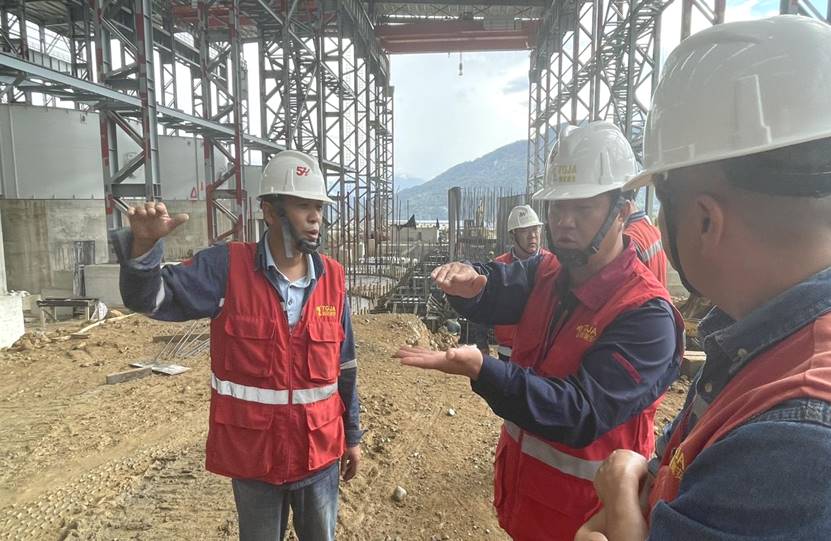 蔣科宏赴厄瓜多爾分公司調研指導工作 蔣科宏赴厄瓜多爾分公司調研指導工作